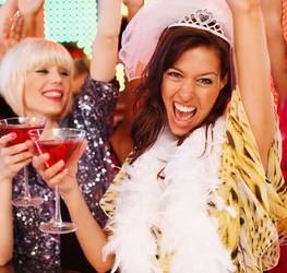 A-bride-to-be-celebrates-her-Hen-Party-with-friends.jpg